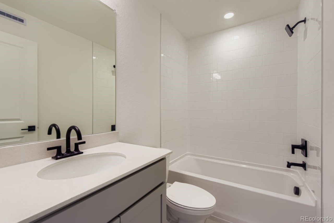 15323 W 69th Ave Geos DECEMBER CLOSEStep into this beautifully designed 2-story townhome featuring 9' ceilings on the... Arvada Jefferson CO 80007 2749280 home for sale $399,990 2749280 Photo 24