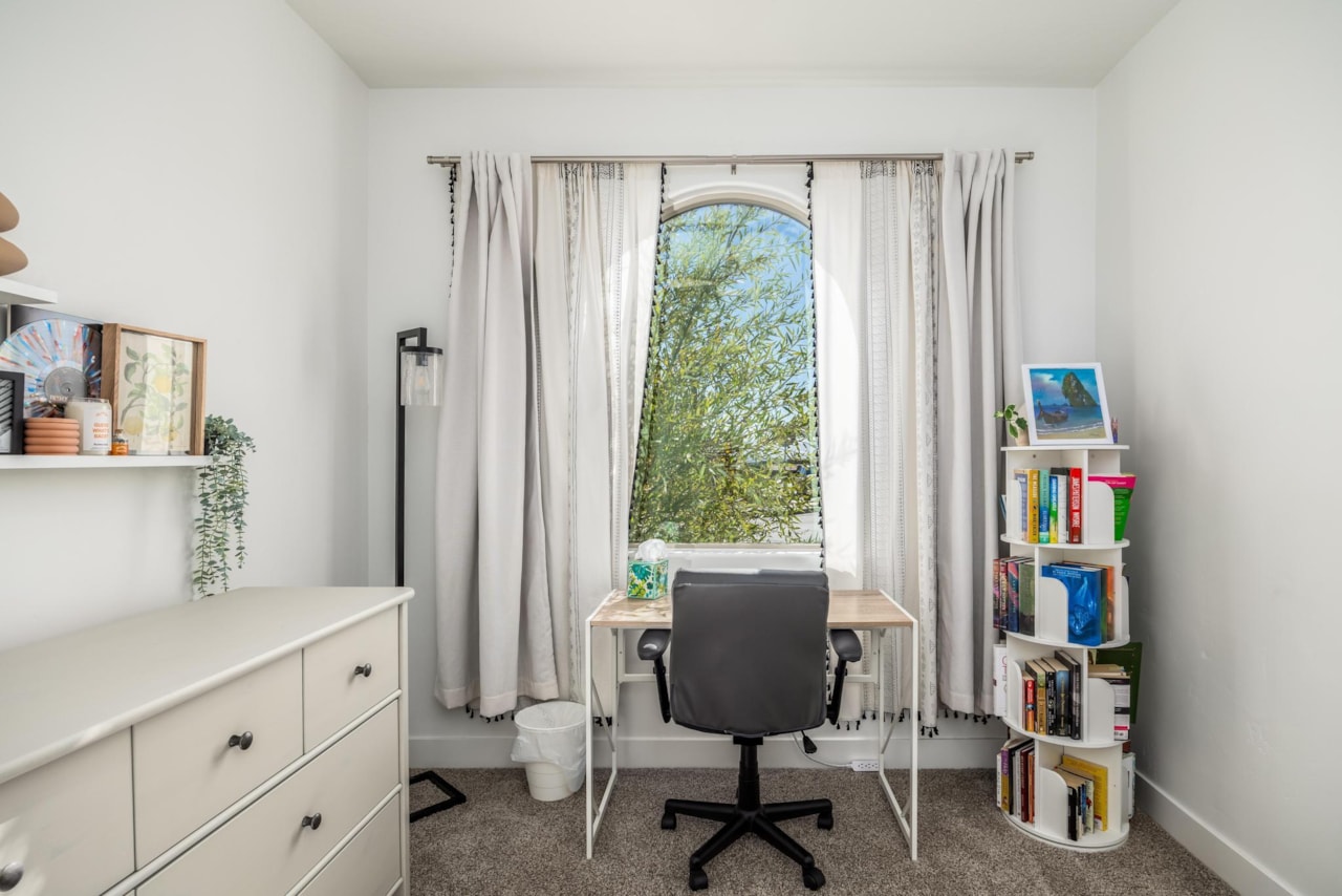 108 W Camino Borde Washington, UT 84780 home for sale, MLS#25-266685 - Erika Rogers Photo 15