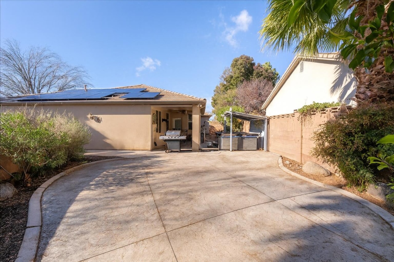 1542 W 1270  N St George, UT 84770 home for sale, MLS#25-266906 - Erika Rogers Photo 33