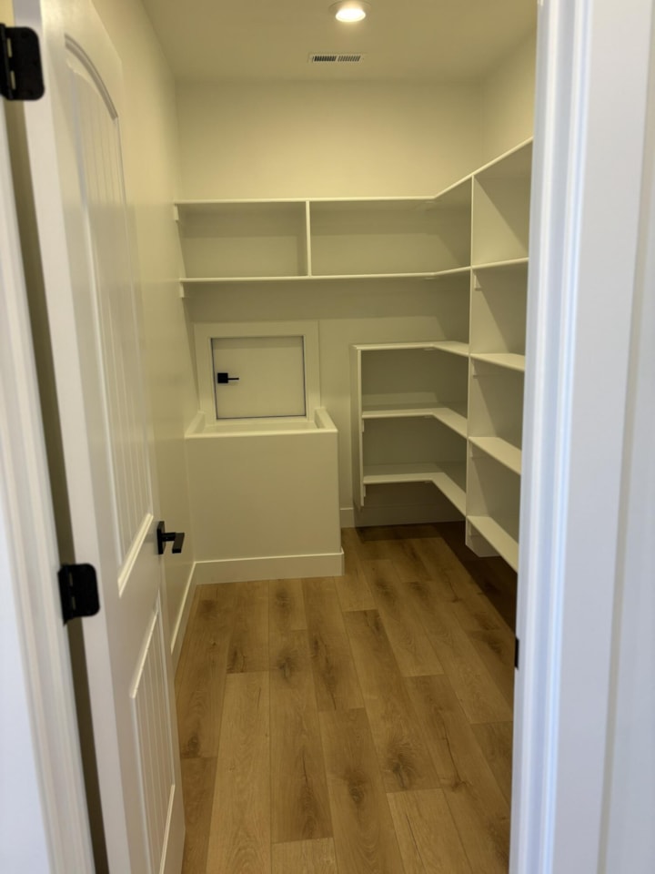 602 W Canyon Pine DR St George, UT 84790 home for sale, MLS#25-266959 - Erika Rogers Photo 5