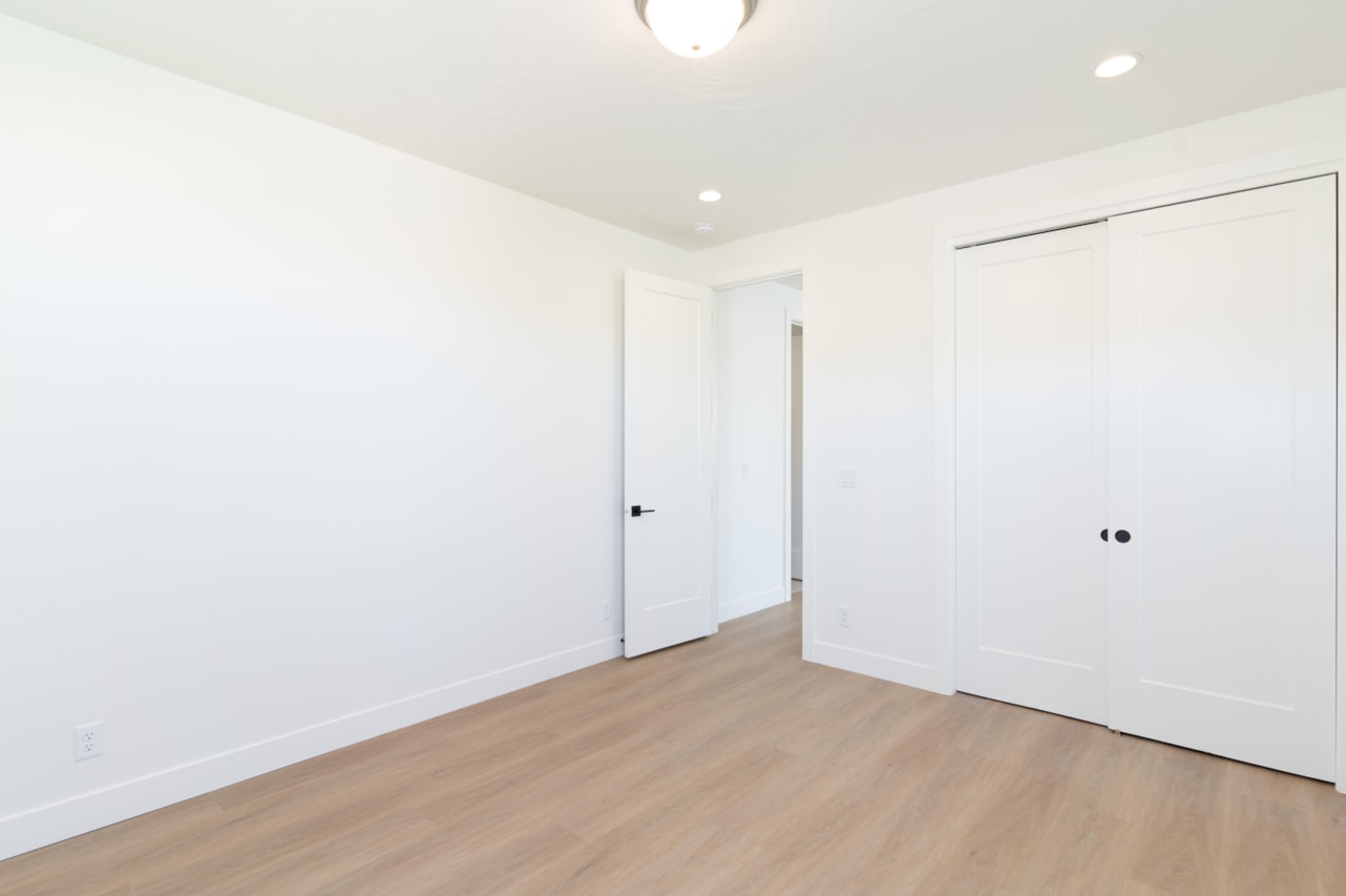 682 W High Tide Place #130 St George, UT 84790 home for sale, MLS#25-266974 - Erika Rogers Photo 11