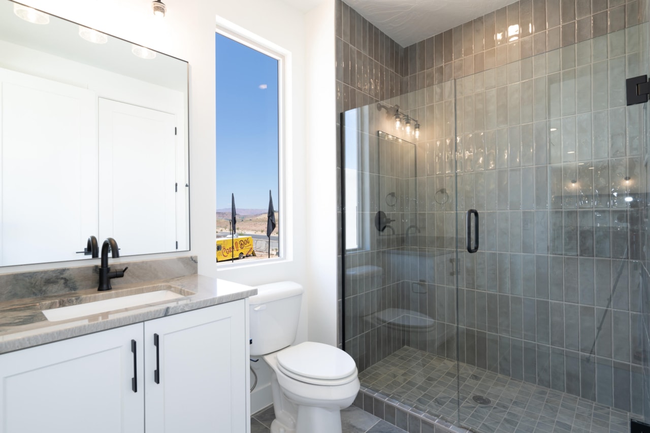 682 W High Tide Place #130 St George, UT 84790 home for sale, MLS#25-266974 - Erika Rogers Photo 16