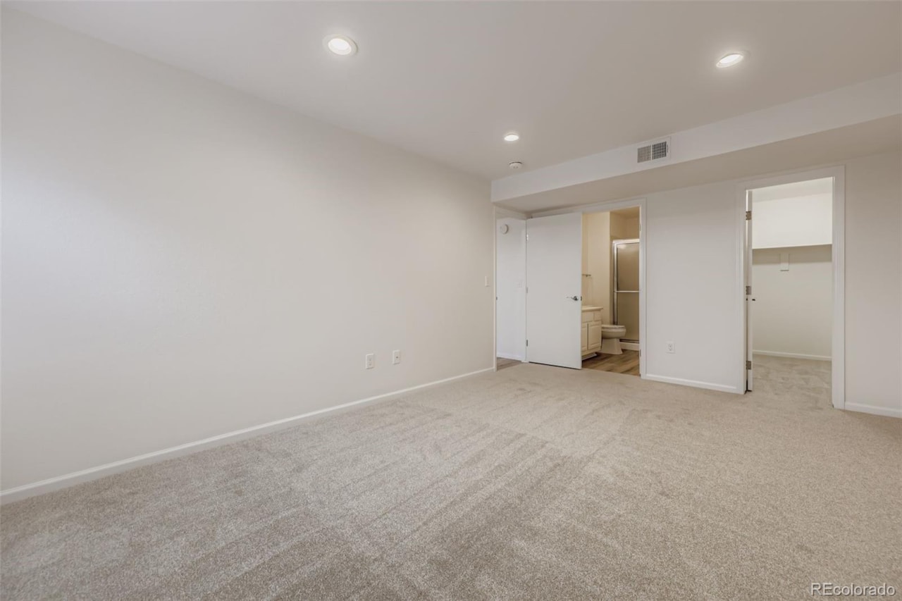 12565 Sheridan Blvd #115 Corbin Manor Excellent 2 bed/2 bath first floor condo in the highly desirable 55+ community of Corbin Manor... Broomfield Broomfield CO 80020 6792637 condo for sale $365,000 6792637 Photo 11