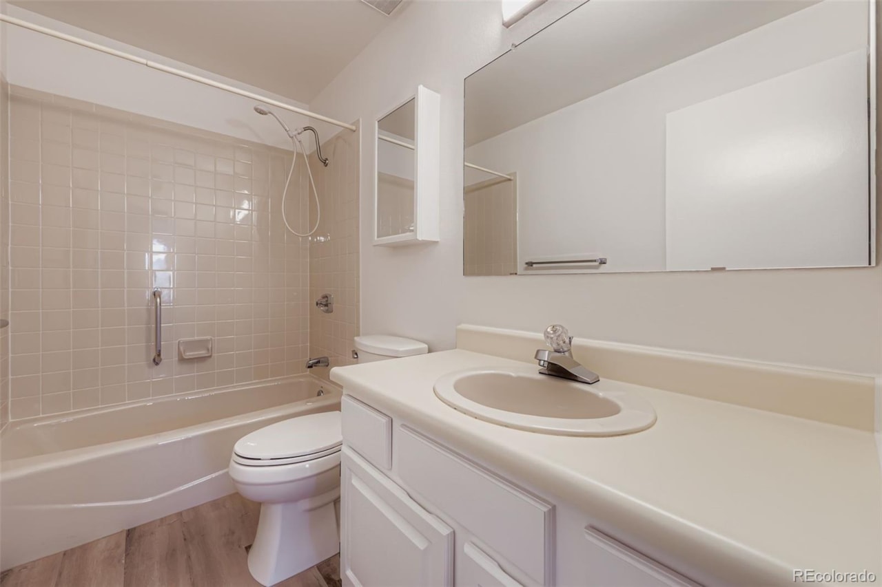 12565 Sheridan Blvd #115 Corbin Manor Excellent 2 bed/2 bath first floor condo in the highly desirable 55+ community of Corbin Manor... Broomfield Broomfield CO 80020 6792637 condo for sale $365,000 6792637 Photo 15