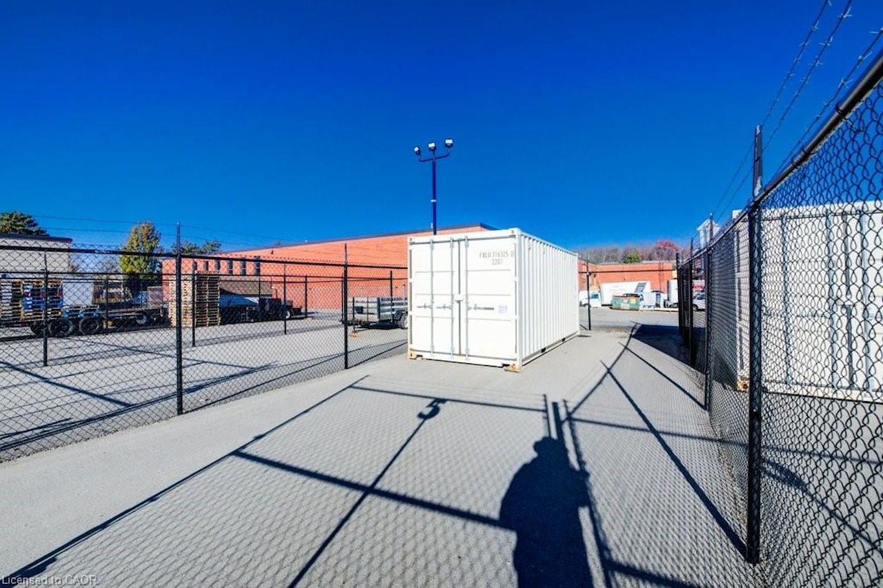 property for lease: 44 Beasley Drive #5-S, Kitchener.