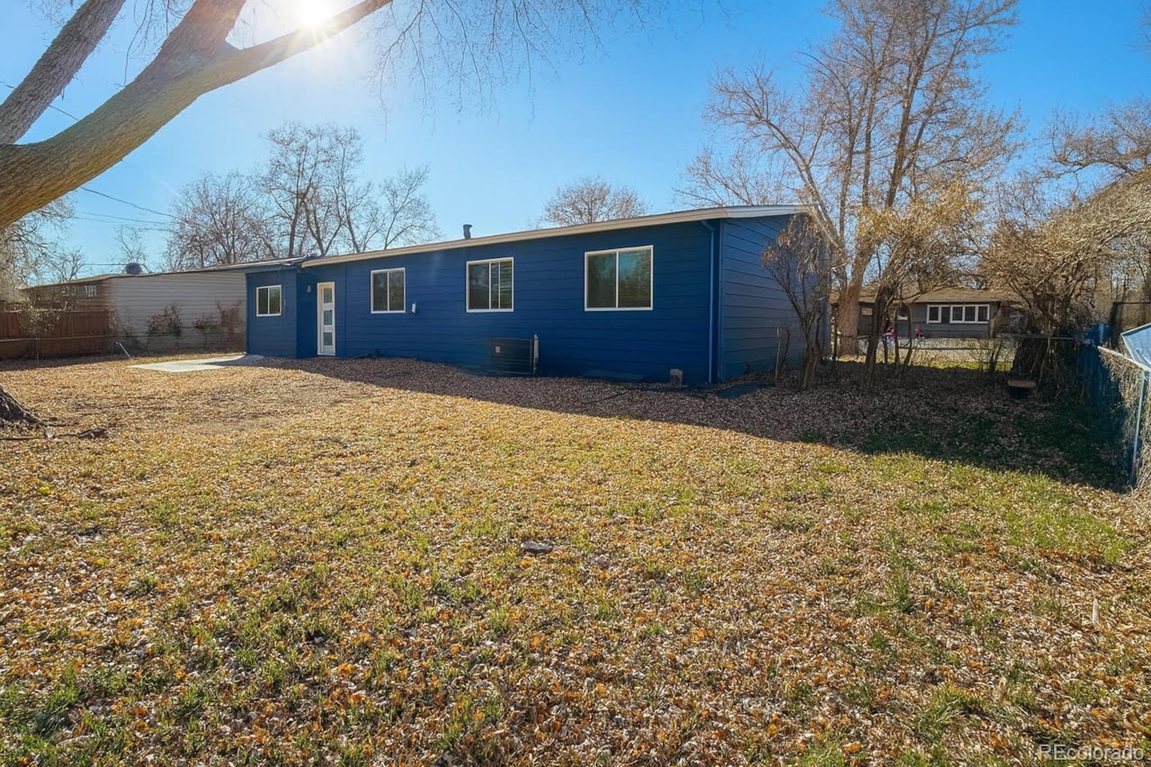 4950 Estes Ct Old Town Arvada Fully remodeled from top to bottom, this stunning home offers modern finishes, an open and... Arvada Jefferson CO 80002 3421403 home for sale $589,999 3421403 Photo 16