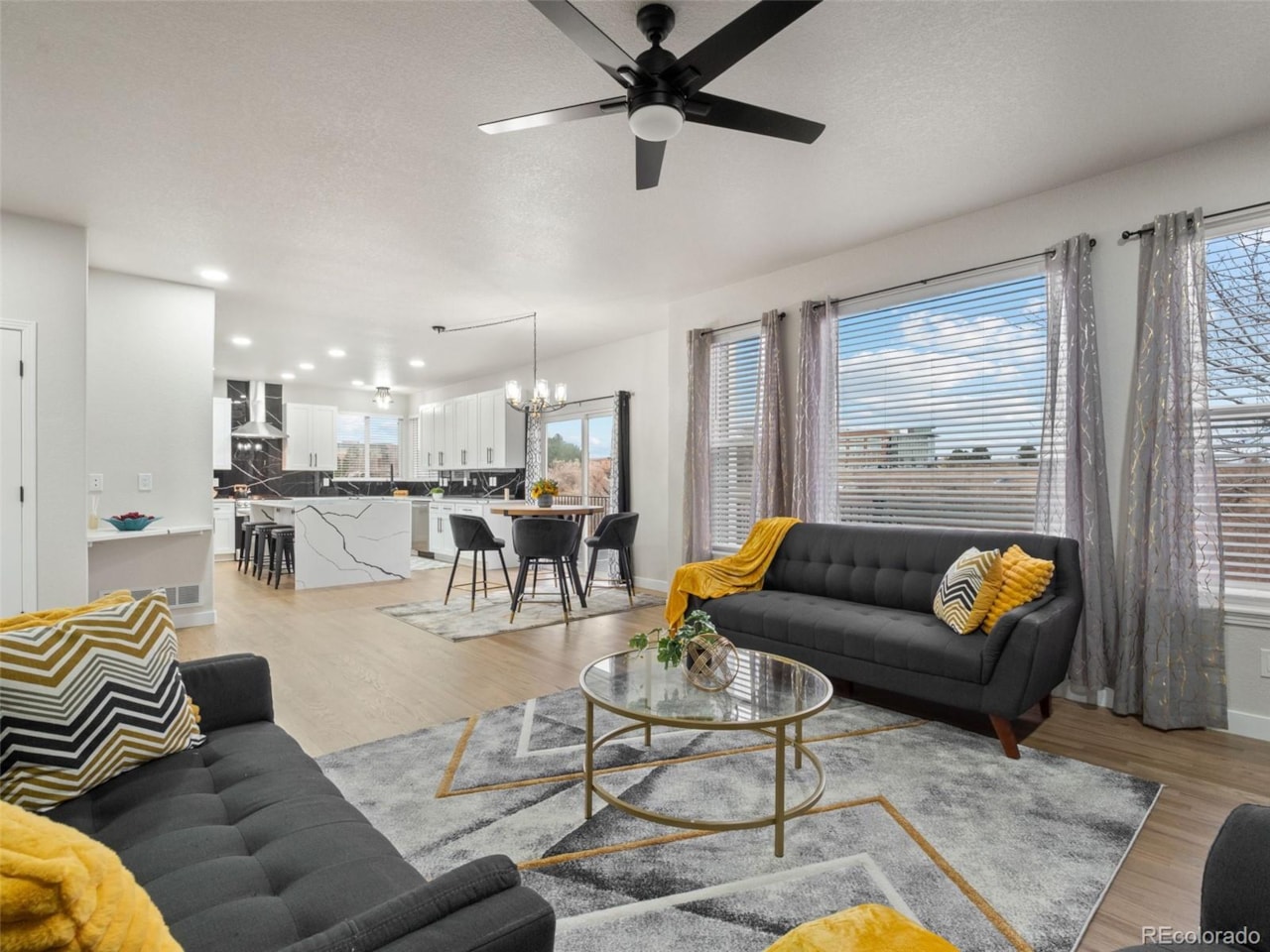 10742 Jellison Circle Walnut Grove Welcome to your fully remodeled new home in Walnut Grove. With over $350K in upgrades, this home is... Broomfield Jefferson CO 80021 3250105 home for sale $1,075,000 3250105 Photo 13