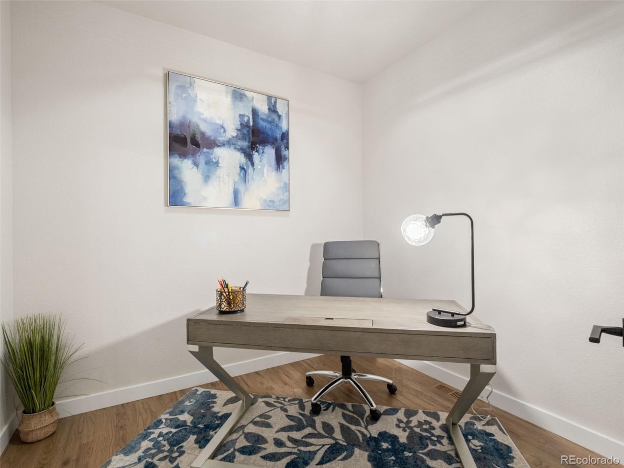 10742 Jellison Circle Walnut Grove Welcome to your fully remodeled new home in Walnut Grove. With over $350K in upgrades, this home is... Broomfield Jefferson CO 80021 3250105 home for sale $1,075,000 3250105 Photo 16