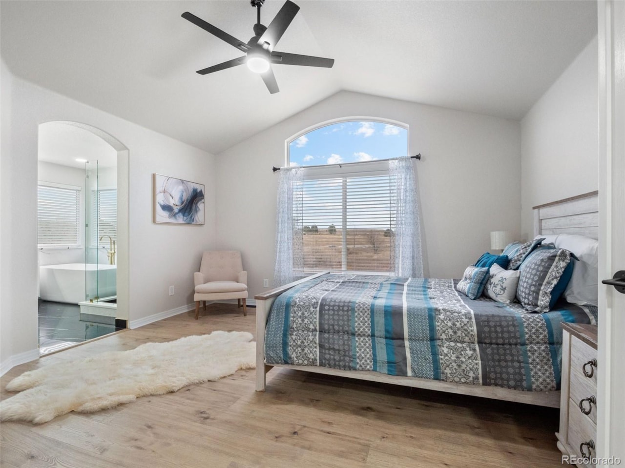 10742 Jellison Circle Walnut Grove Welcome to your fully remodeled new home in Walnut Grove. With over $350K in upgrades, this home is... Broomfield Jefferson CO 80021 3250105 home for sale $1,075,000 3250105 Photo 17