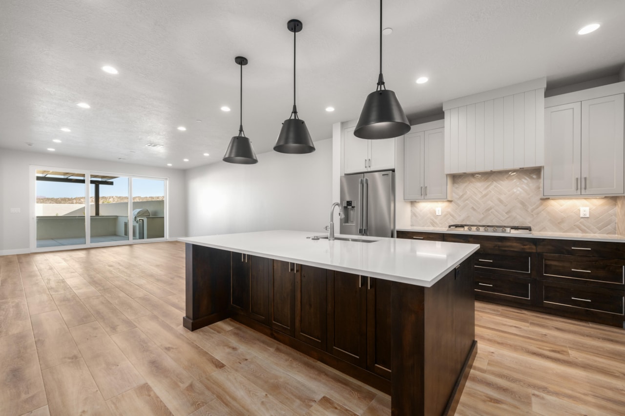 3456 E Amanecer LN #65 Washington, UT 84780 home for sale, MLS#25-266076 - Erika Rogers Photo 6