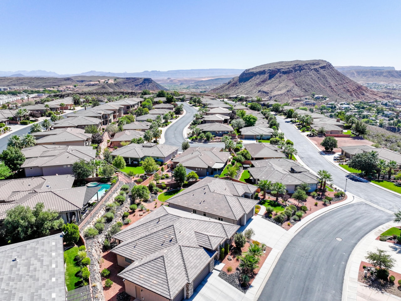 397 S Leoni Way Washington, UT 84780 home for sale, MLS#25-265216 - Erika Rogers Photo 42