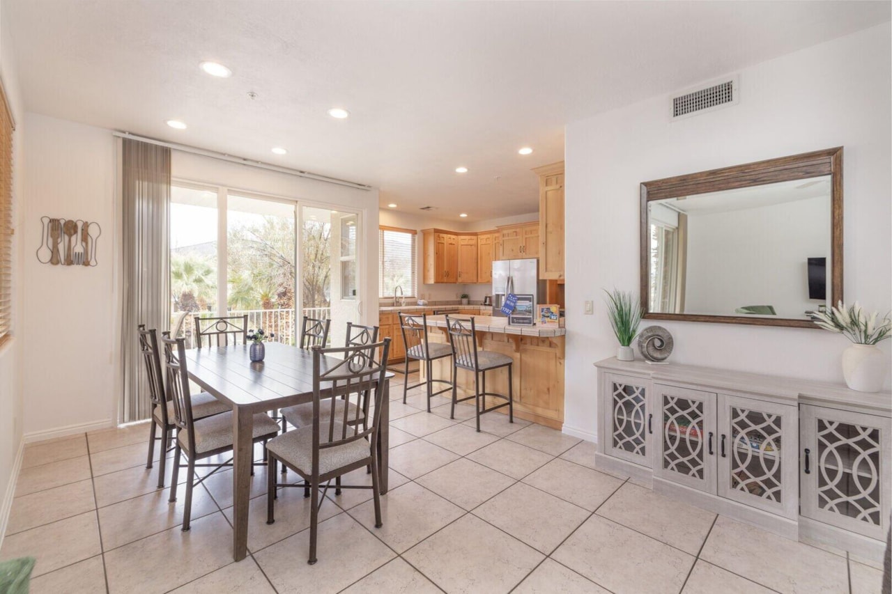 1845 W Canyon View DR #1707 St George, UT 84770 condo for sale, MLS#25-266981 - Erika Rogers Photo 6