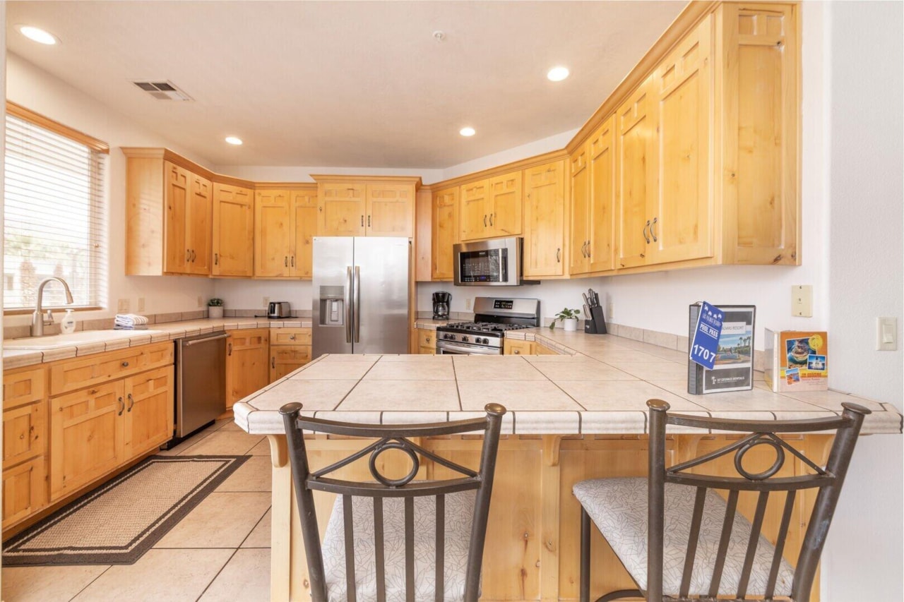 1845 W Canyon View DR #1707 St George, UT 84770 condo for sale, MLS#25-266981 - Erika Rogers Photo 10