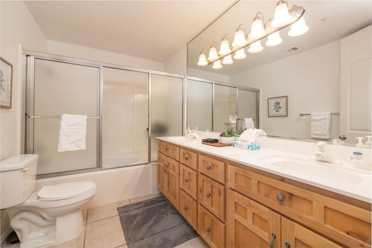 1845 W Canyon View DR #1707 St George, UT 84770 condo for sale, MLS#25-266981 - Erika Rogers Photo 16