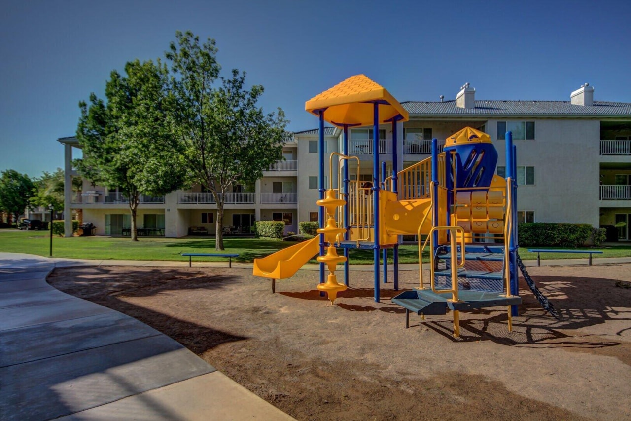 1845 W Canyon View DR #302 St George, UT 84770 condo for sale, MLS#25-266980 - Erika Rogers Photo 33