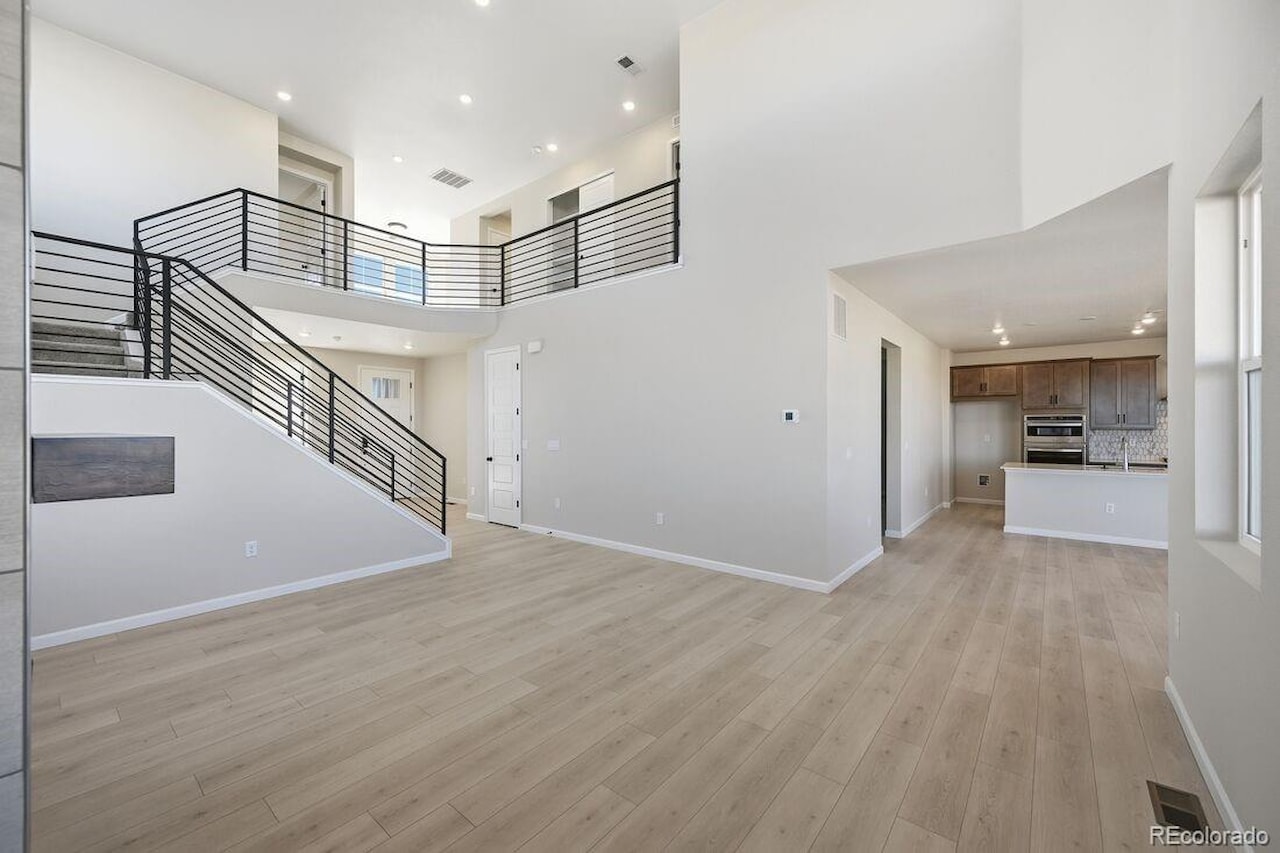 3641 Recess Ln Macanta What's Special: Cul-de-Sac Lot | Larger Lot | No Rear Neighbors | Walkout Basement | Covered Rear... Castle Rock Douglas CO 80108 4017328 home for sale $840,199 4017328 Photo 6