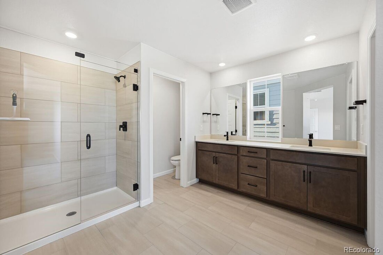 3641 Recess Ln Macanta What's Special: Cul-de-Sac Lot | Larger Lot | No Rear Neighbors | Walkout Basement | Covered Rear... Castle Rock Douglas CO 80108 4017328 home for sale $840,199 4017328 Photo 12