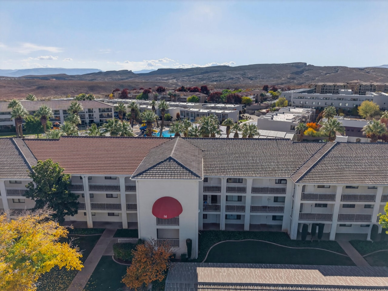 1845 W Canyon View DR #1609 St George, UT 84770 condo for sale, MLS#25-266996 - Erika Rogers Photo 4