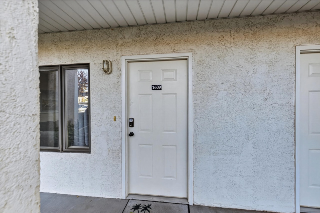 1845 W Canyon View DR #1609 St George, UT 84770 condo for sale, MLS#25-266996 - Erika Rogers Photo 8