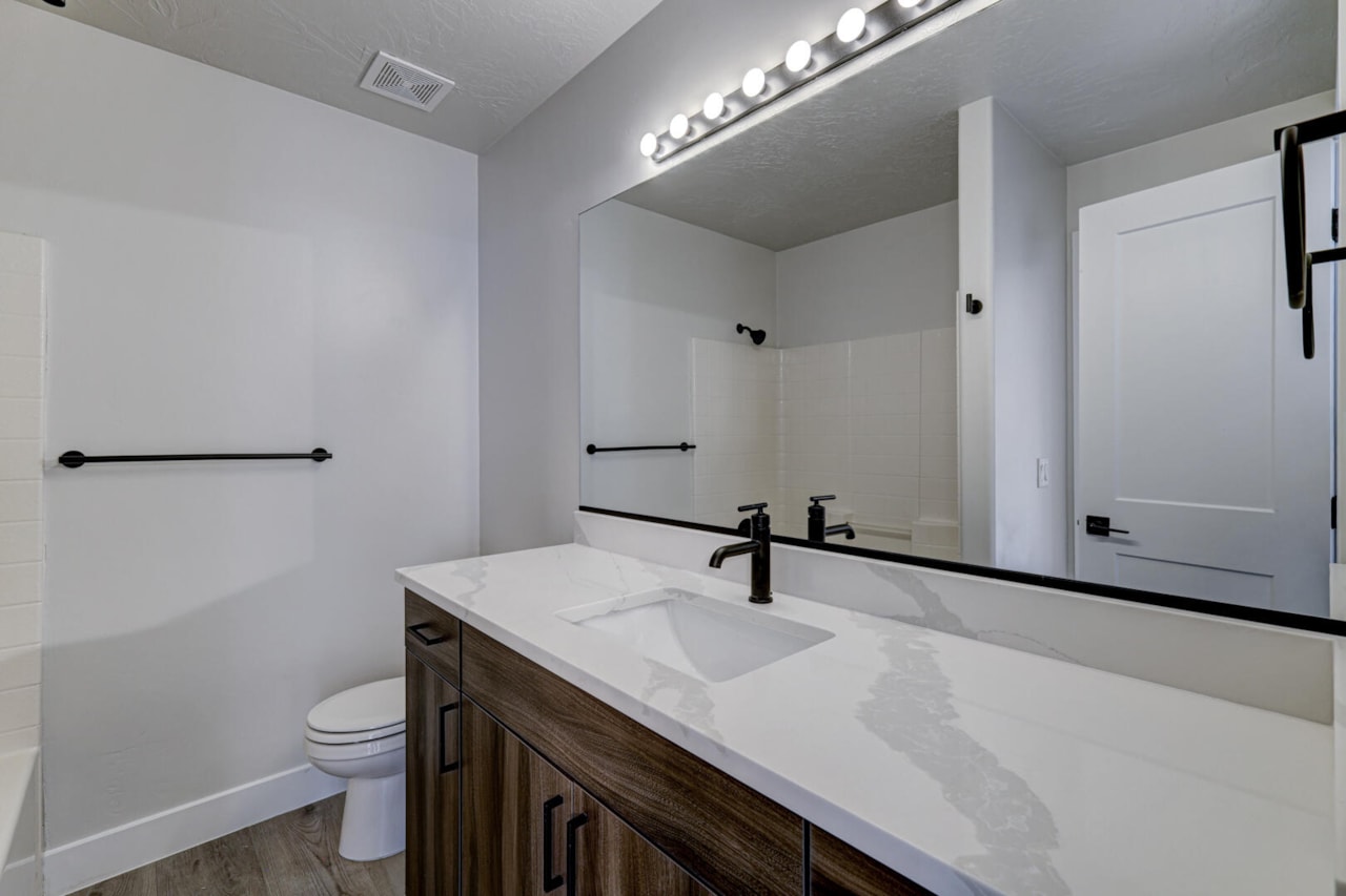 1108 N 1300 W #10 St George, UT 84770 home for sale, MLS#25-266998 - Erika Rogers Photo 16