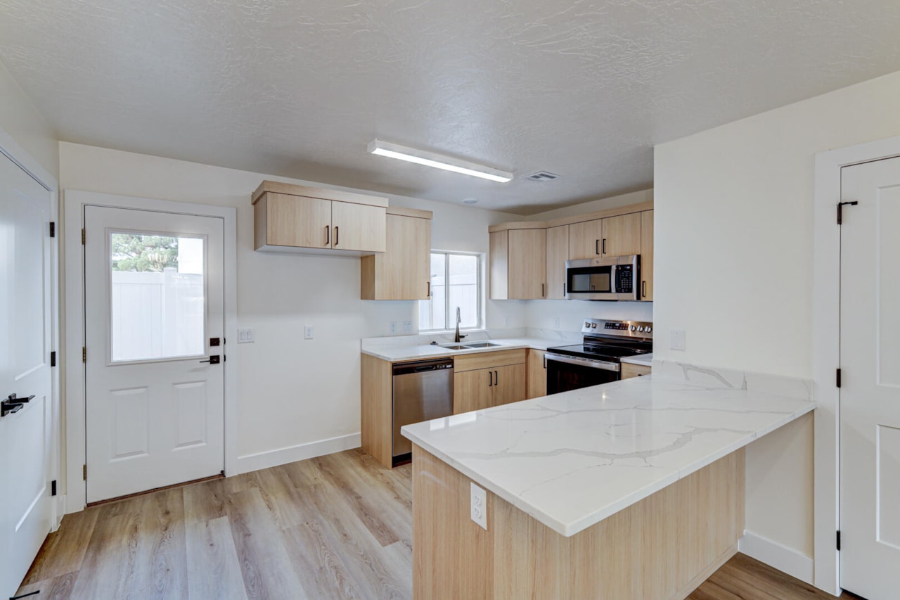 1108 N 1300 W #26 St George, UT 84770 home for sale, MLS#25-267005 - Erika Rogers Photo 9