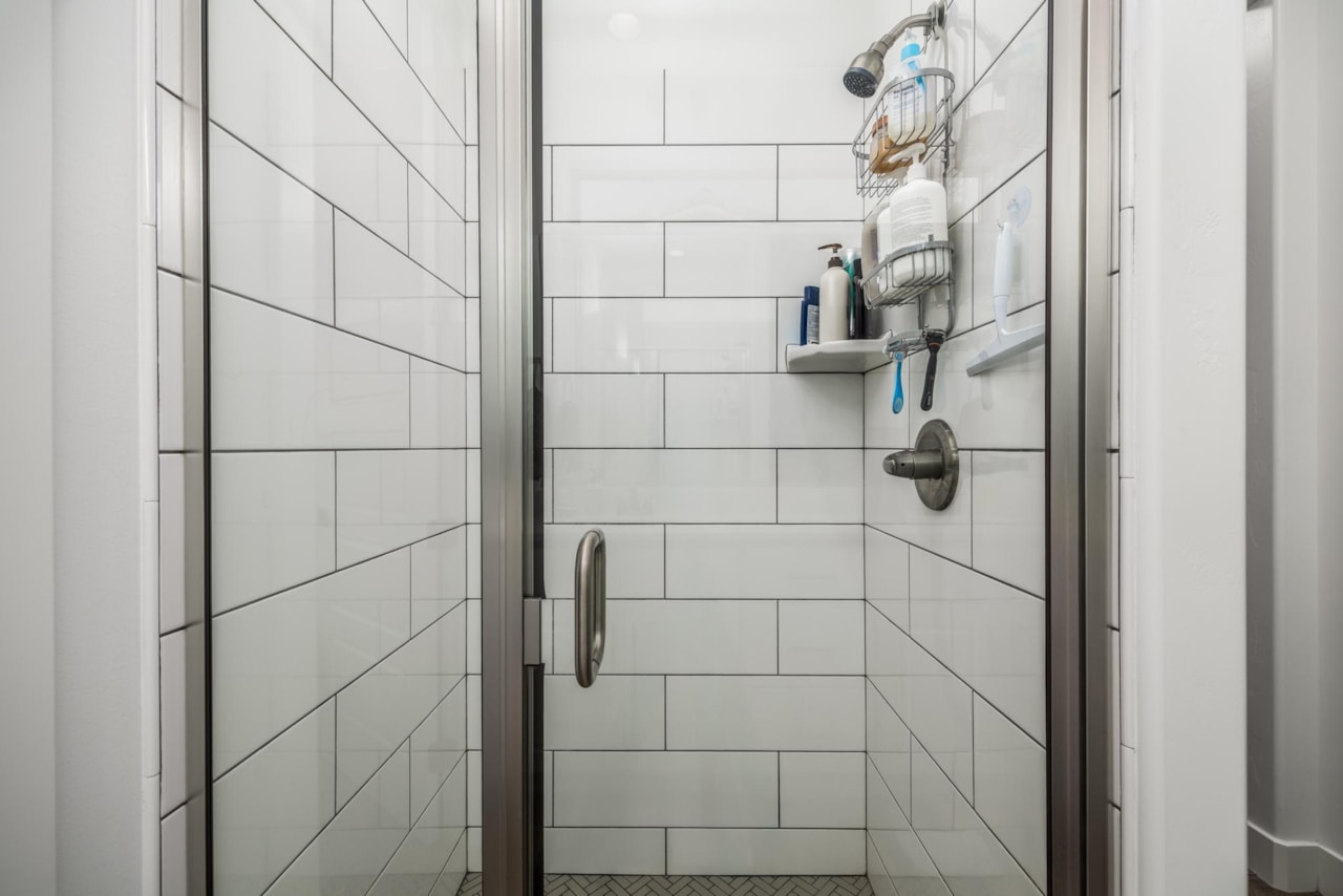 233 W Green Jade DR Washington, UT 84780 home for sale, MLS#25-266990 - Erika Rogers Photo 17