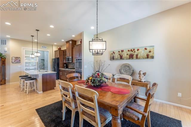 3695 New Haven Circle The Meadows Discover the ease of single-level living in this beautifully maintained ranch-style home in the... Castle Rock Douglas CO 80109 6882728 home for sale $599,000 6882728 Photo 13