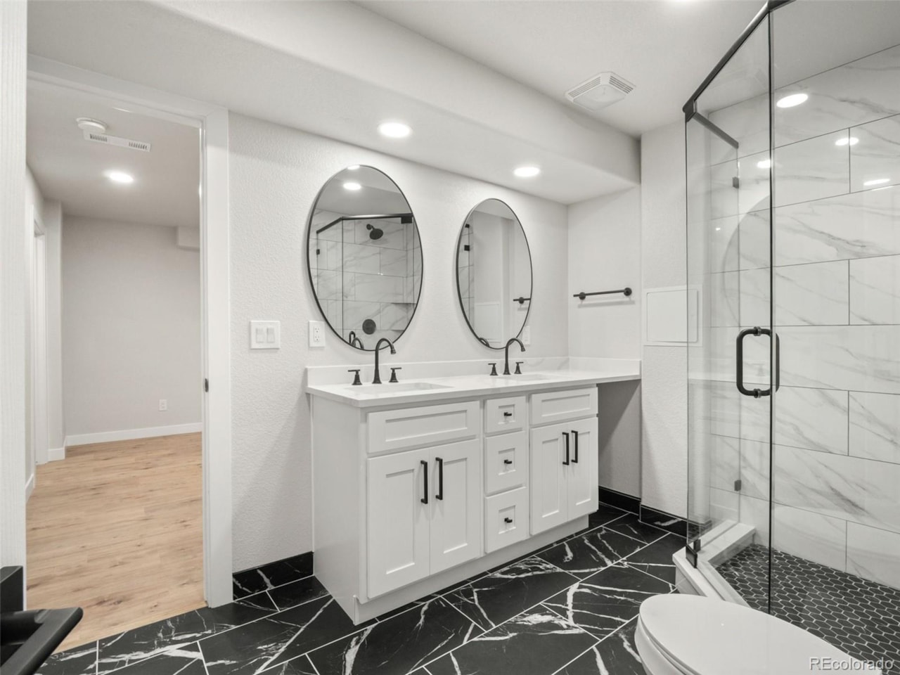 10742 Jellison Circle Walnut Grove Welcome to your fully remodeled new home in Walnut Grove. With over $350K in upgrades, this home is... Broomfield Jefferson CO 80021 3250105 home for sale $1,075,000 3250105 Photo 35