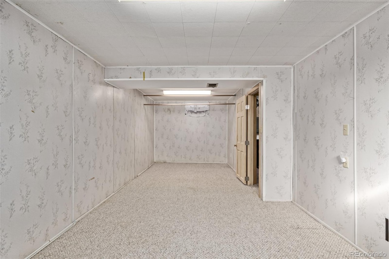 8227 Depew Way Far Horizons Flg #2 Charming brick ranch-style home with a finished basement! Great location in a quiet, established... Arvada Jefferson CO 80003 4697357 home for sale $515,000 4697357 Photo 25