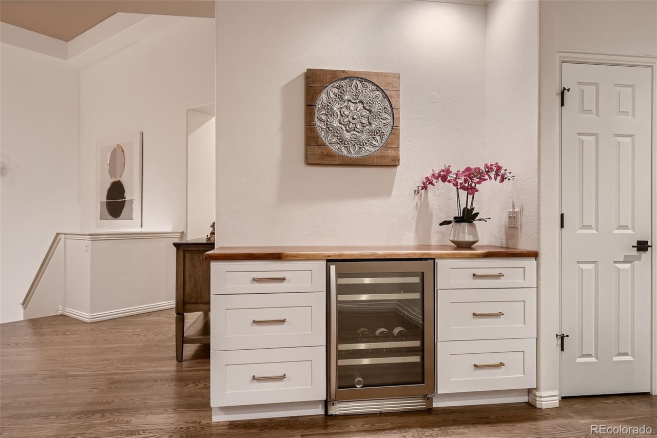 66 Blue Heron Ln Bateleur At The Preserve At Greenwood Village No Expense Spared On This Exquisite Ranch in Greenwood Village's Coveted Bateleur Neighborhood!... Greenwood Village Arapahoe CO 80121 5737748 home for sale $1,925,000 5737748 Photo 8