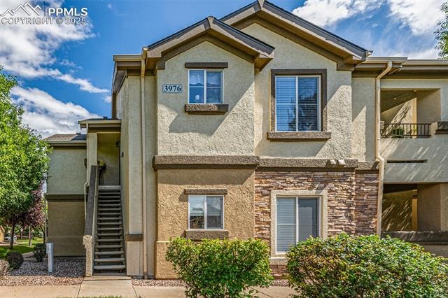 3976 Riviera Grove Hillsboro At Springs Ranch Assumable loan!!! Welcome to this inviting 3-bedroom, 2-bath condo in Hillsboro at Springs Ranch... Colorado Springs El Paso CO 80922 8518687 condo for sale $285,000 8518687 Photo 2