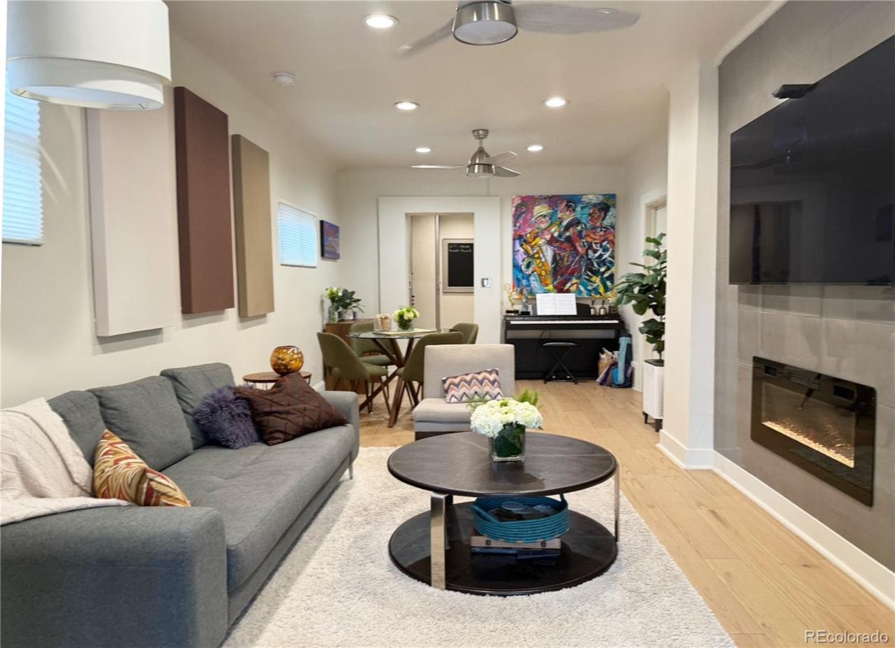 1531 E Alameda Ave Washington Park Step into this fully remodeled 1905 cottage-style home, where timeless charm meets modern... Denver Denver CO 80209 5455965 home for sale $1,175,000 5455965 Photo 2