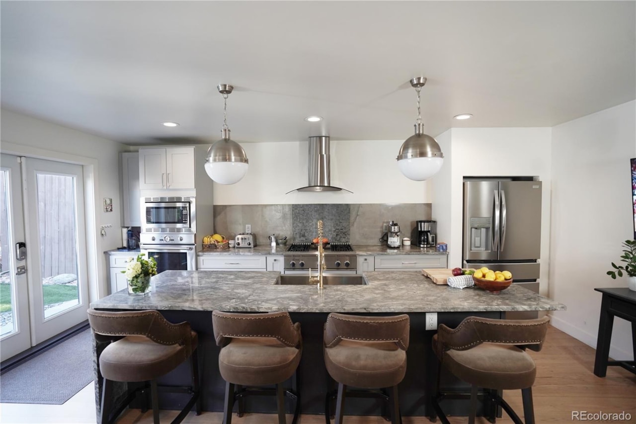 1531 E Alameda Ave Washington Park Step into this fully remodeled 1905 cottage-style home, where timeless charm meets modern... Denver Denver CO 80209 5455965 home for sale $1,175,000 5455965 Photo 8