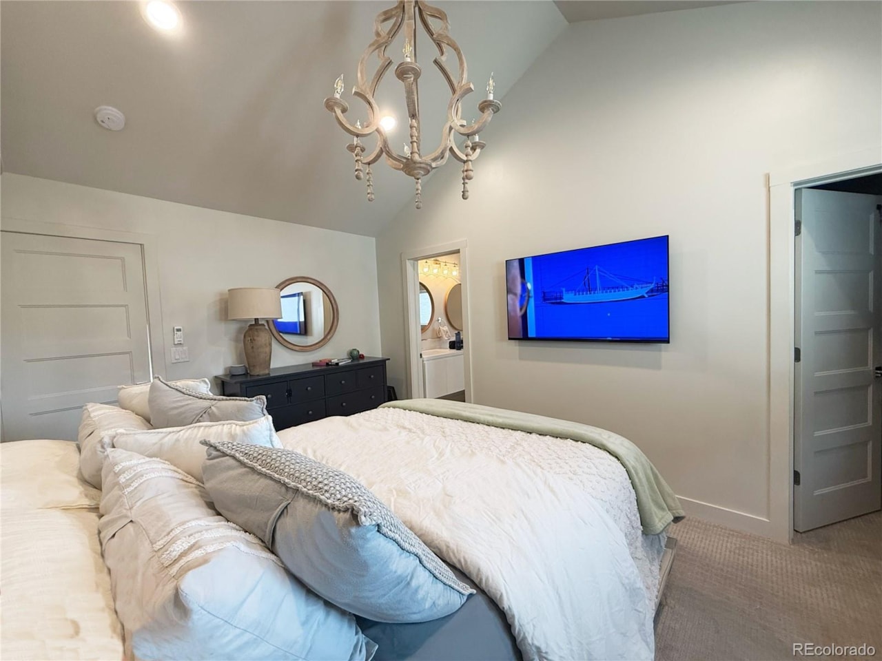 1531 E Alameda Ave Washington Park Step into this fully remodeled 1905 cottage-style home, where timeless charm meets modern... Denver Denver CO 80209 5455965 home for sale $1,175,000 5455965 Photo 26