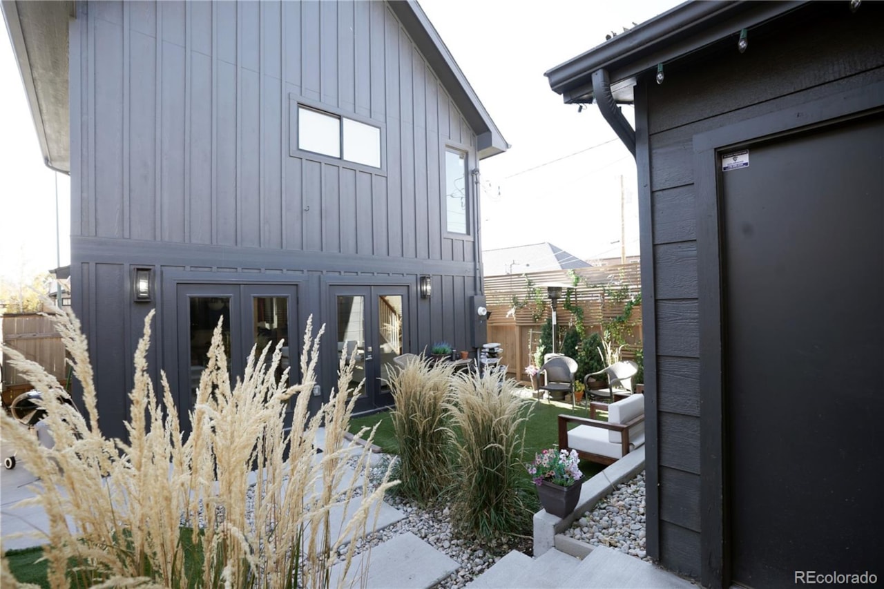 1531 E Alameda Ave Washington Park Step into this fully remodeled 1905 cottage-style home, where timeless charm meets modern... Denver Denver CO 80209 5455965 home for sale $1,175,000 5455965 Photo 34