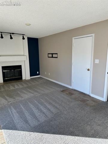 925 Tammany Drive Trailridge LIGHT AND BRIGHT, OPEN FLOOR PLAN, FIREPLACE ON THE MAIN LEVEL WITH WALK OUT, LARGE BACK YARD, WITH... Colorado Springs El Paso CO 80916 8358901 home for sale $385,000 8358901 Photo 8