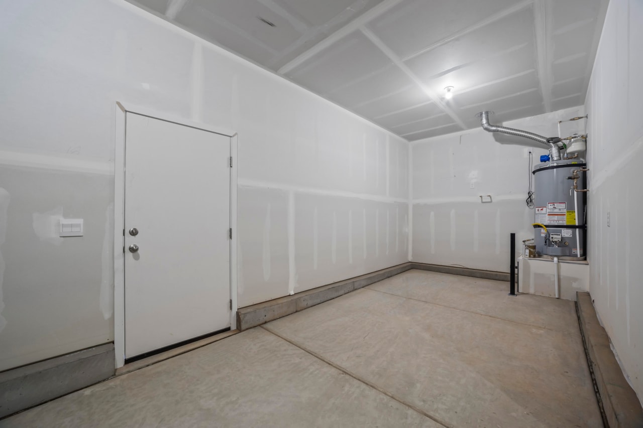 1904 S Cyclone DR #262 Washington, UT 84780 home for sale, MLS#25-267017 - Erika Rogers Photo 14