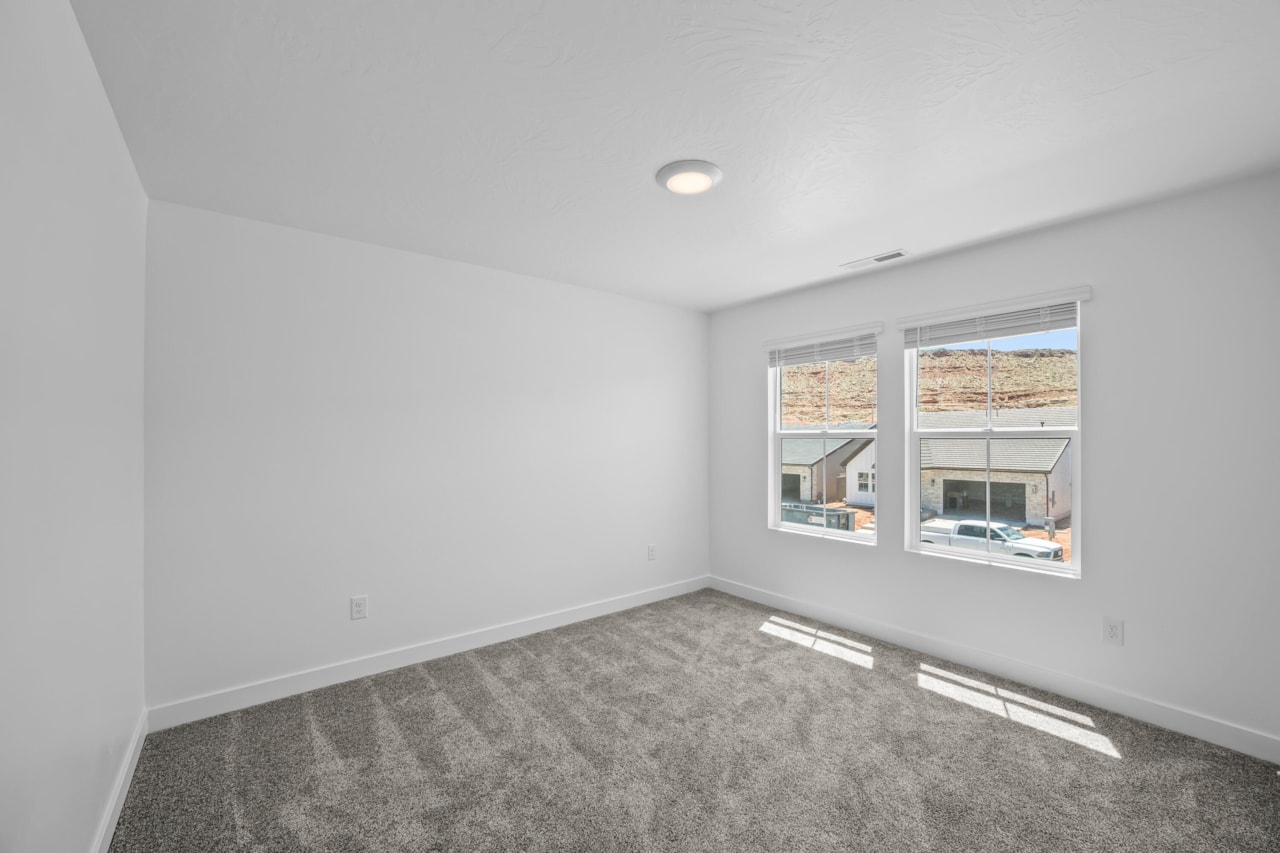 1904 S Cyclone DR #262 Washington, UT 84780 home for sale, MLS#25-267017 - Erika Rogers Photo 37