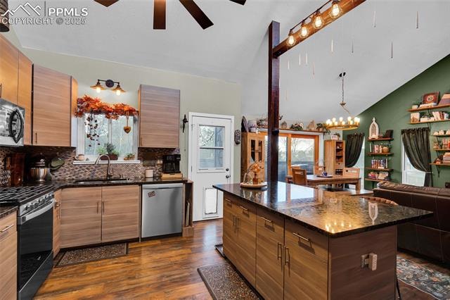 1180 Garlock Lane Pulpit Rock Discover this beautifully maintained home in the highly desirable Pulpit Rock neighborhood,... Colorado Springs El Paso CO 80918 8093474 home for sale $540,000 8093474 Photo 14