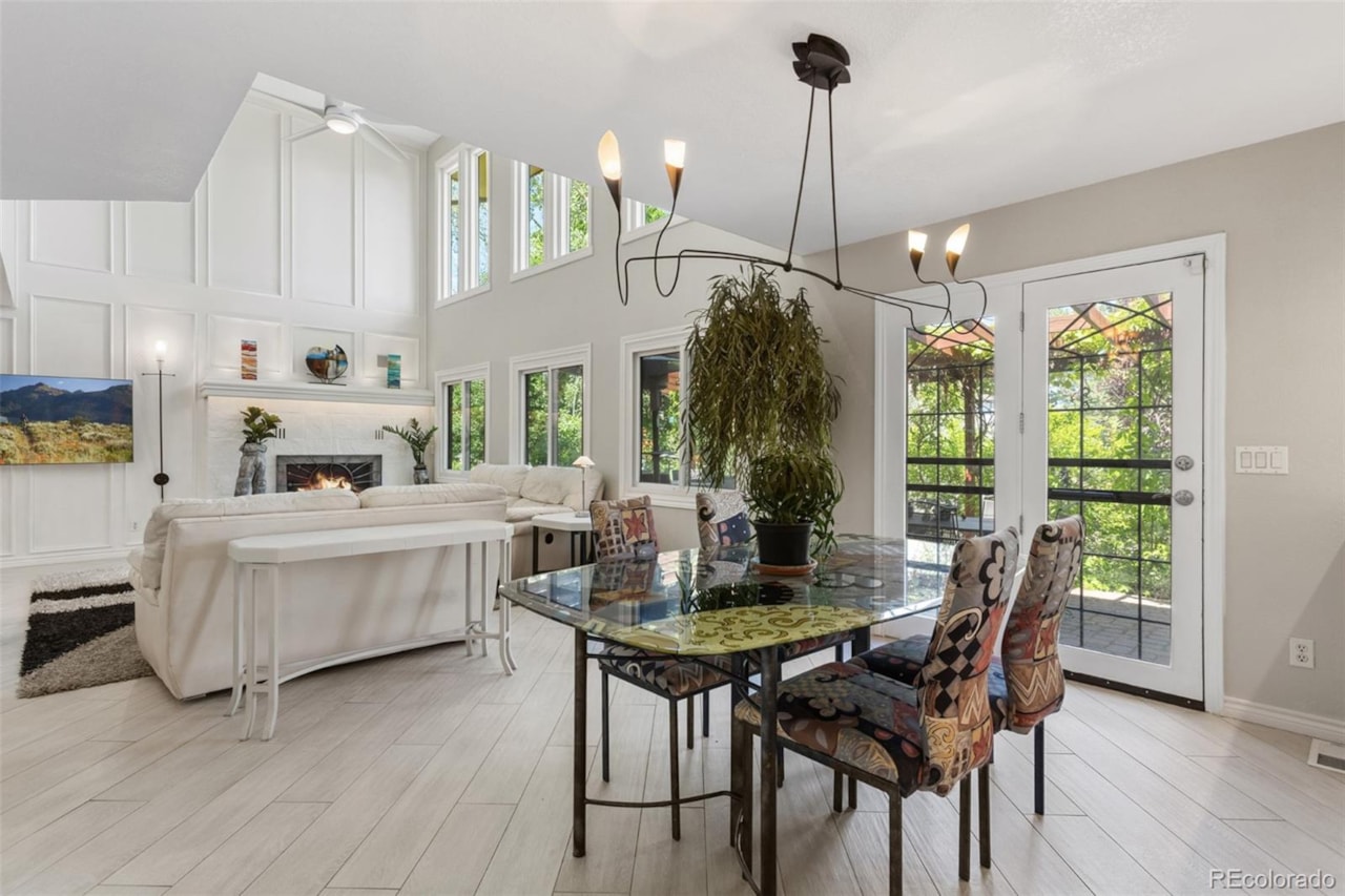 15207 W Ellsworth Place Mesa View Luxurious remodeled five bedroom four bathroom home in highly desired Mesa View Estates.... Golden Jefferson CO 80401 9675544 home for sale $1,259,900 9675544 Photo 10