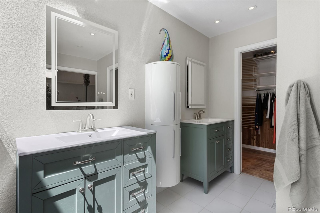 15207 W Ellsworth Place Mesa View Luxurious remodeled five bedroom four bathroom home in highly desired Mesa View Estates.... Golden Jefferson CO 80401 9675544 home for sale $1,259,900 9675544 Photo 22