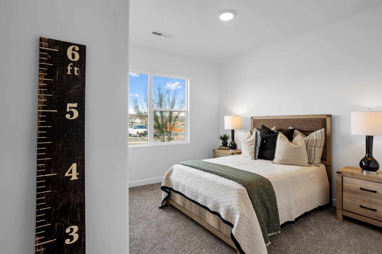 1841 S Queens Garden DR #4251 Washington, UT 84780 home for sale, MLS#25-267015 - Erika Rogers Photo 10