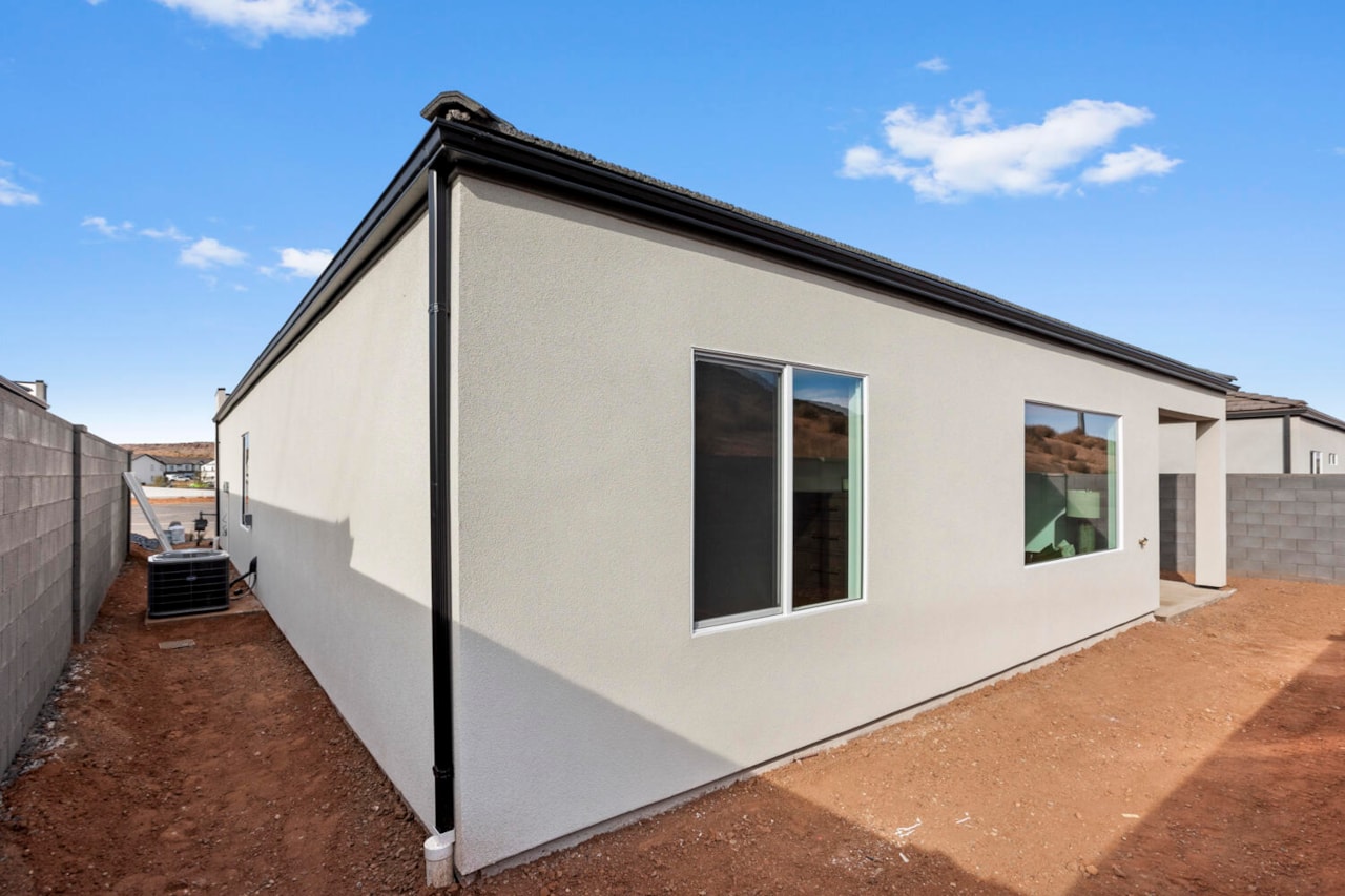 1841 S Queens Garden DR #4251 Washington, UT 84780 home for sale, MLS#25-267015 - Erika Rogers Photo 38