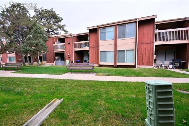 4521 N Carefree Circle Quail Creek Condos Welcome to this charming 2-bedroom, 1-bath condominium offering comfort, convenience, and an... Colorado Springs El Paso CO 80917 7116181 condo for sale $150,000 7116181 Photo 20