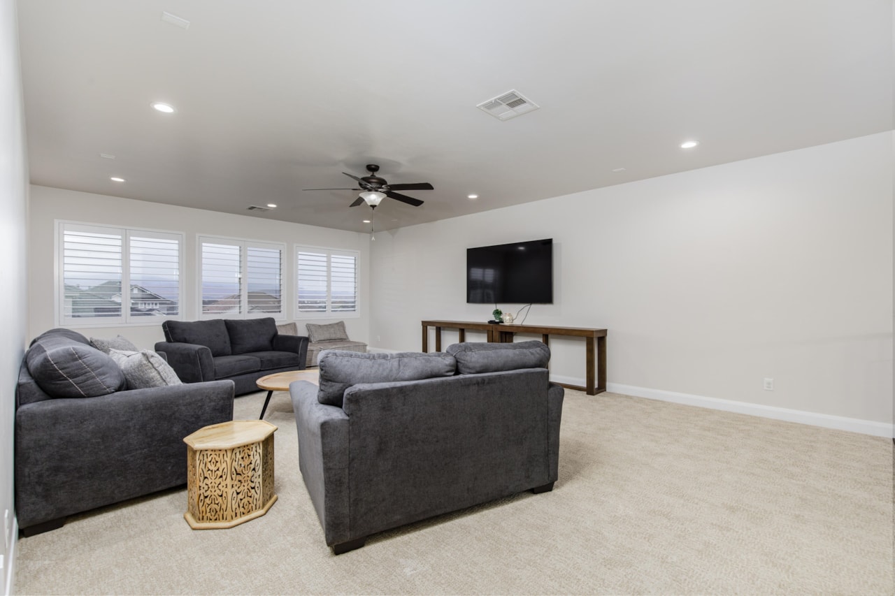 3181 E 3100 ST S St George, UT 84790 home for sale, MLS#25-266941 - Erika Rogers Photo 35