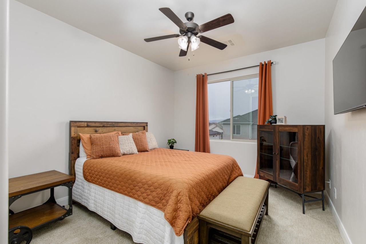 3181 E 3100 ST S St George, UT 84790 home for sale, MLS#25-266941 - Erika Rogers Photo 38