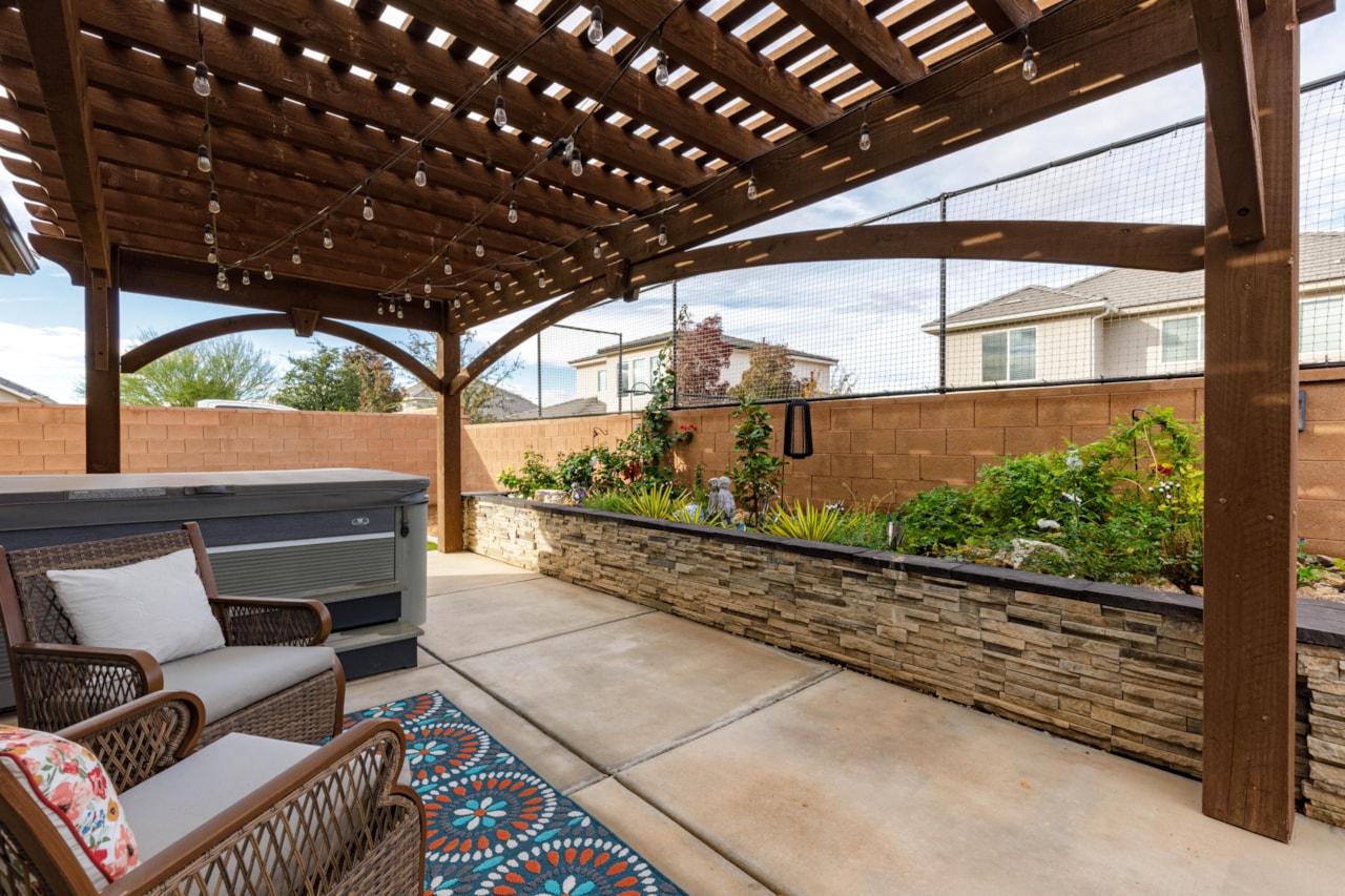 3181 E 3100 ST S St George, UT 84790 home for sale, MLS#25-266941 - Erika Rogers Photo 46