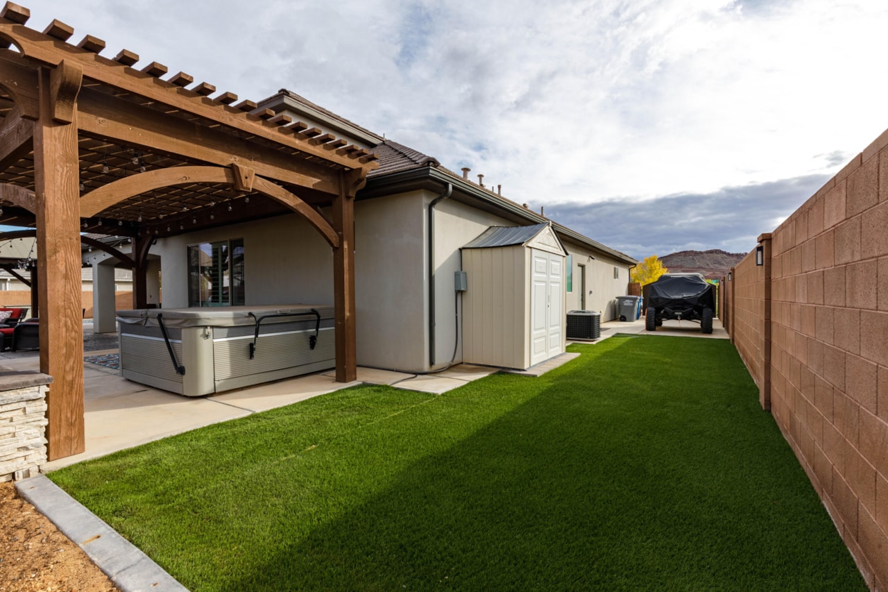 3181 E 3100 ST S St George, UT 84790 home for sale, MLS#25-266941 - Erika Rogers Photo 48