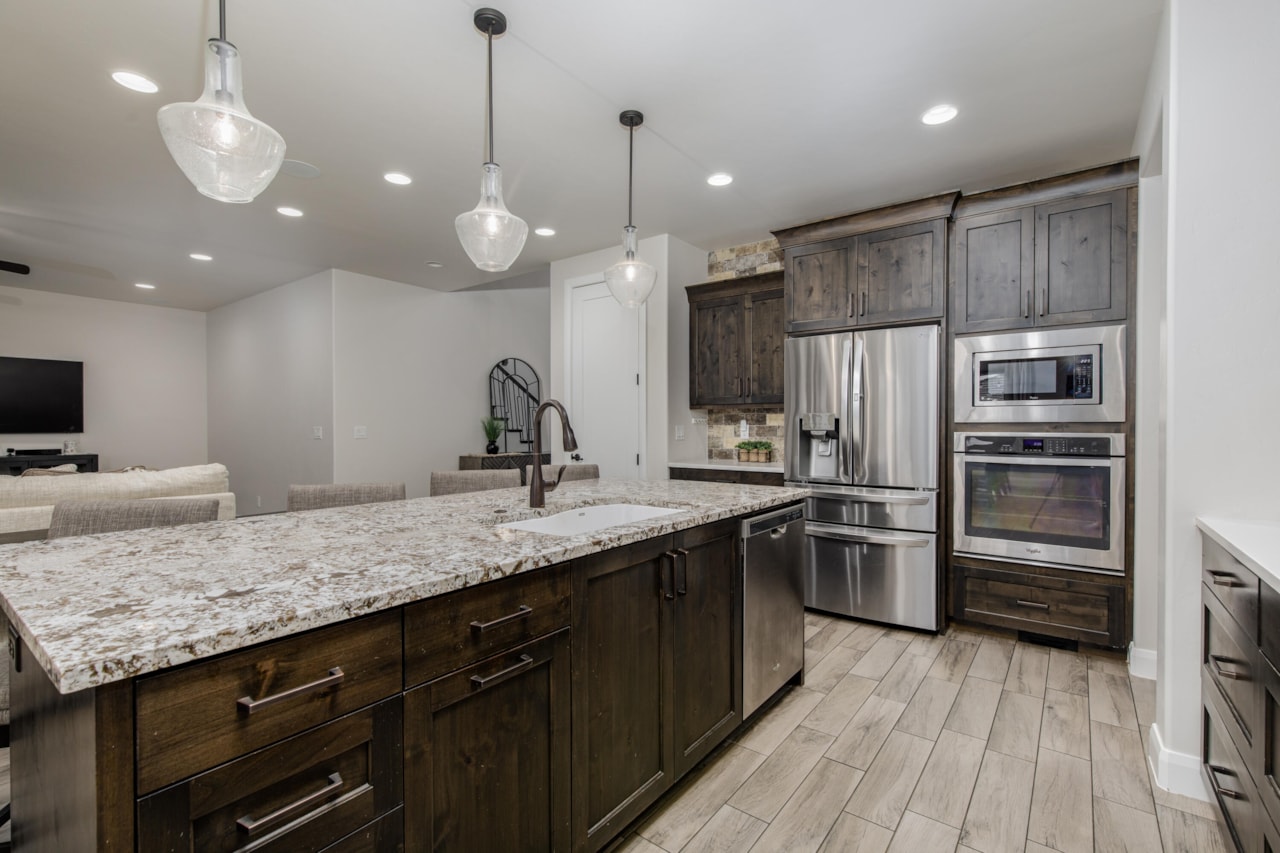 3181 E 3100 ST S St George, UT 84790 home for sale, MLS#25-266941 - Erika Rogers Photo 17