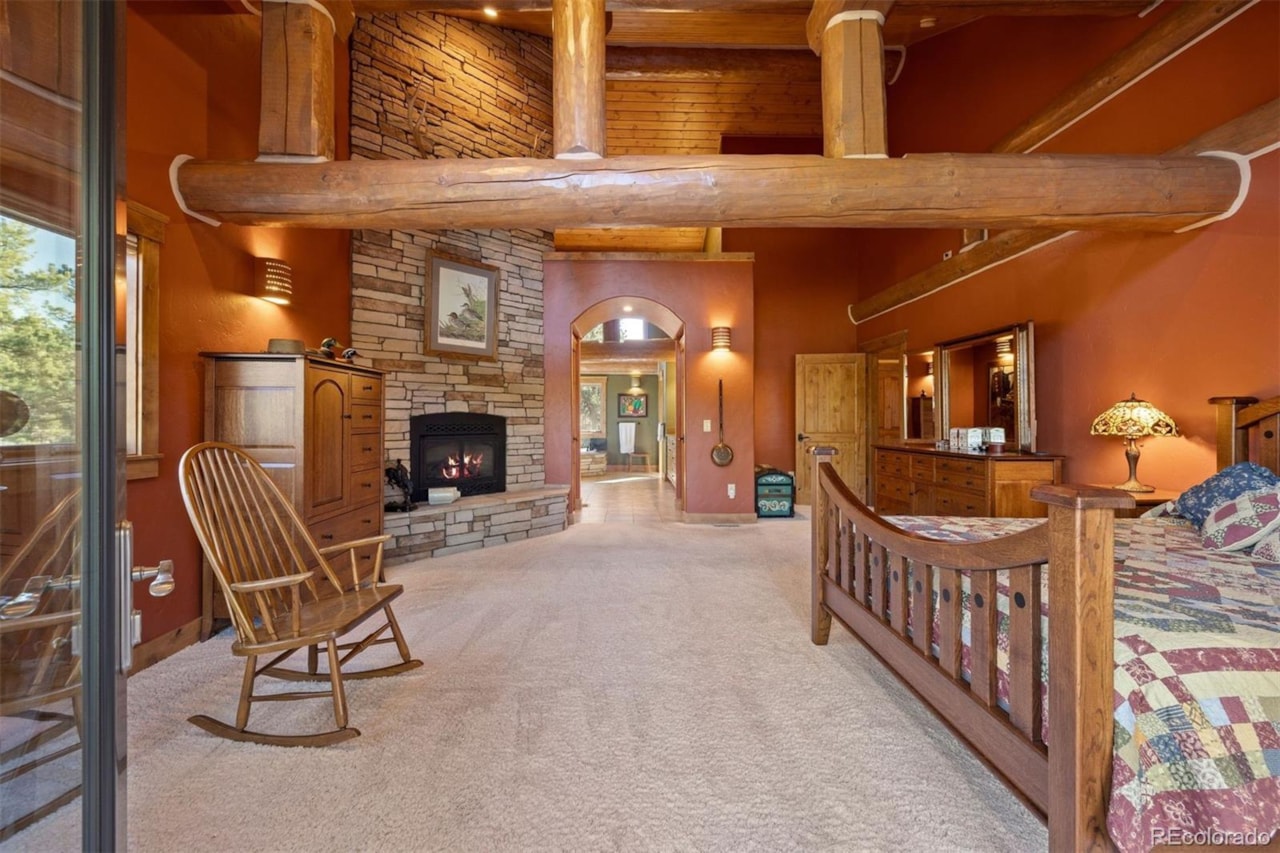 6833 Yampa Dr Bear Dance Luxury lodge design, forested privacy, and views of Bear Dance's 8th green come together... Larkspur Douglas CO 80118 3767631 home for sale $2,100,000 3767631 Photo 12